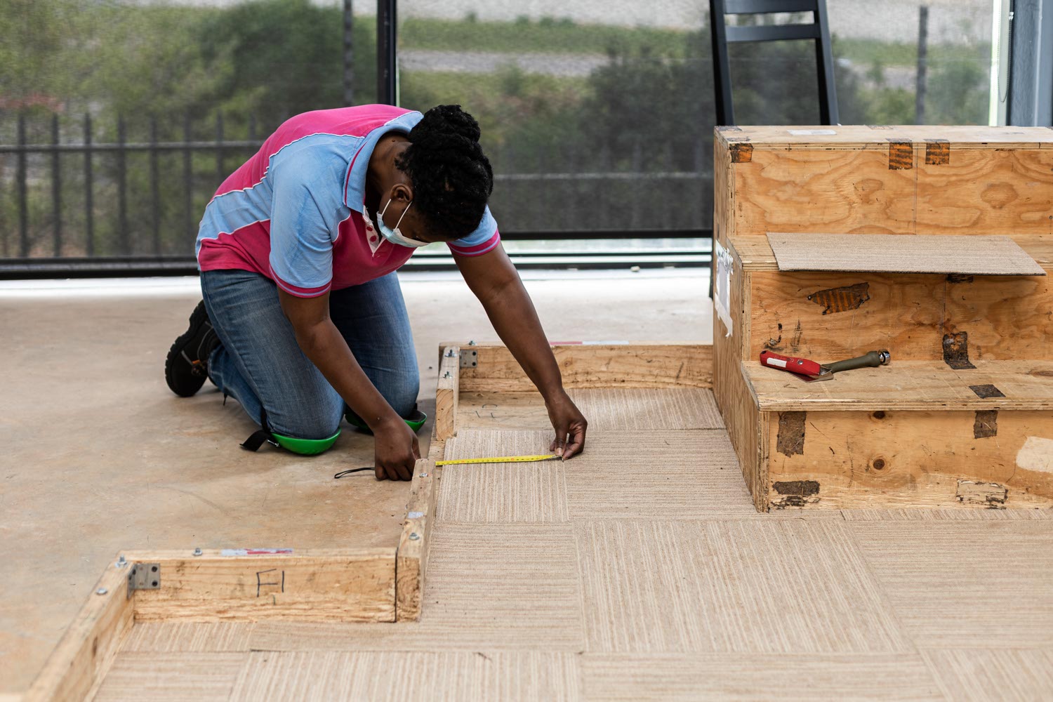 Installers from the BRZO team.